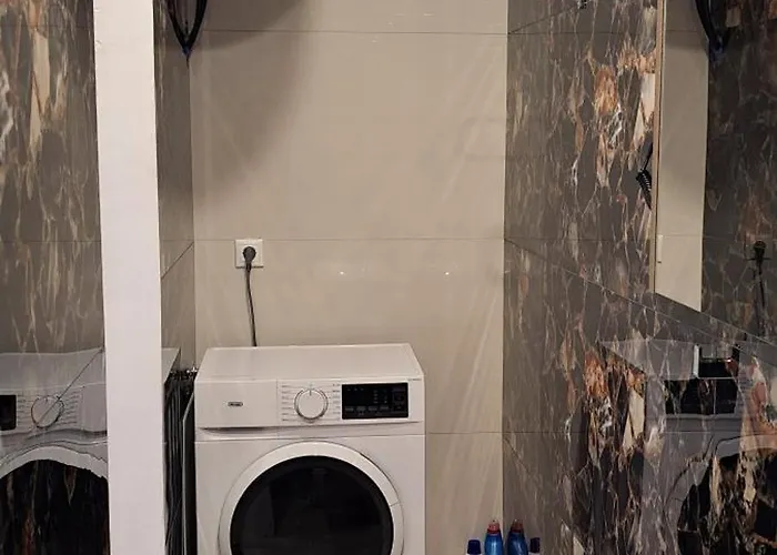 Deluxe Studio